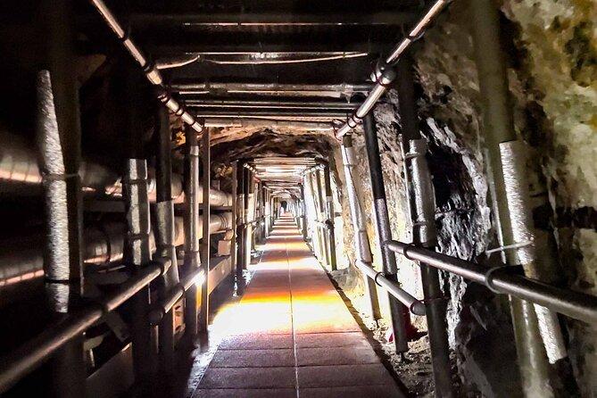 🚇 지하 터널(제로스트라세)