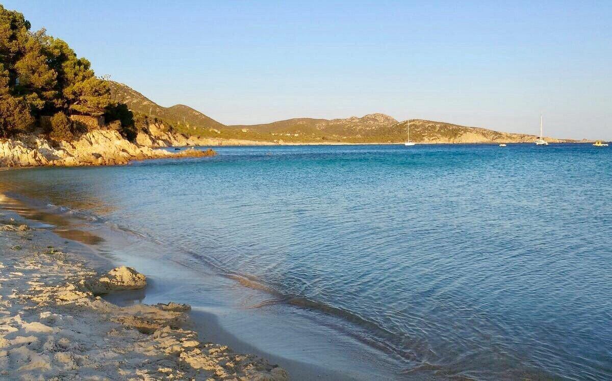 🏖️ 말로 자라체 해변 (플라자 말로 자라체)