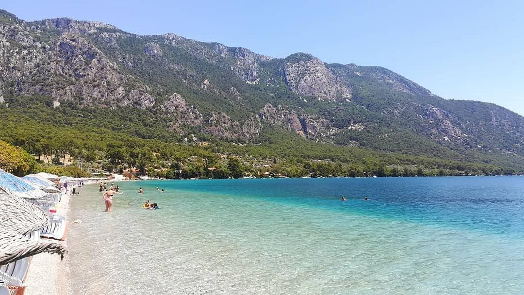 🏖️ 악북 해변 (악북 사힐)