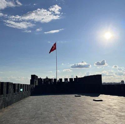 🏰 디야르바크르 성벽 (Diyarbakır Surları)