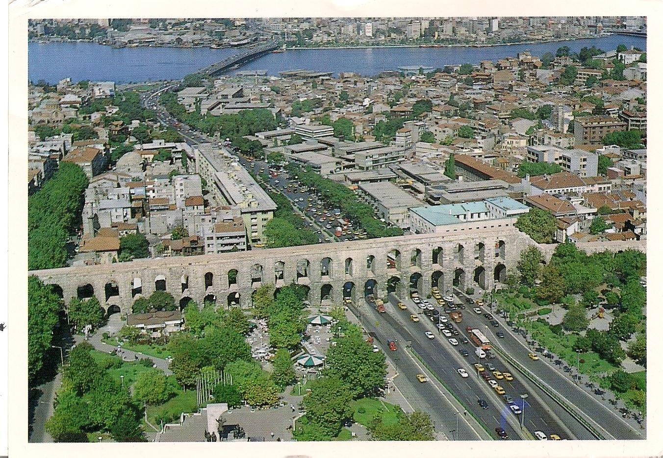 🏛️ 발렌스 수도교 (보즈도안 케메리)