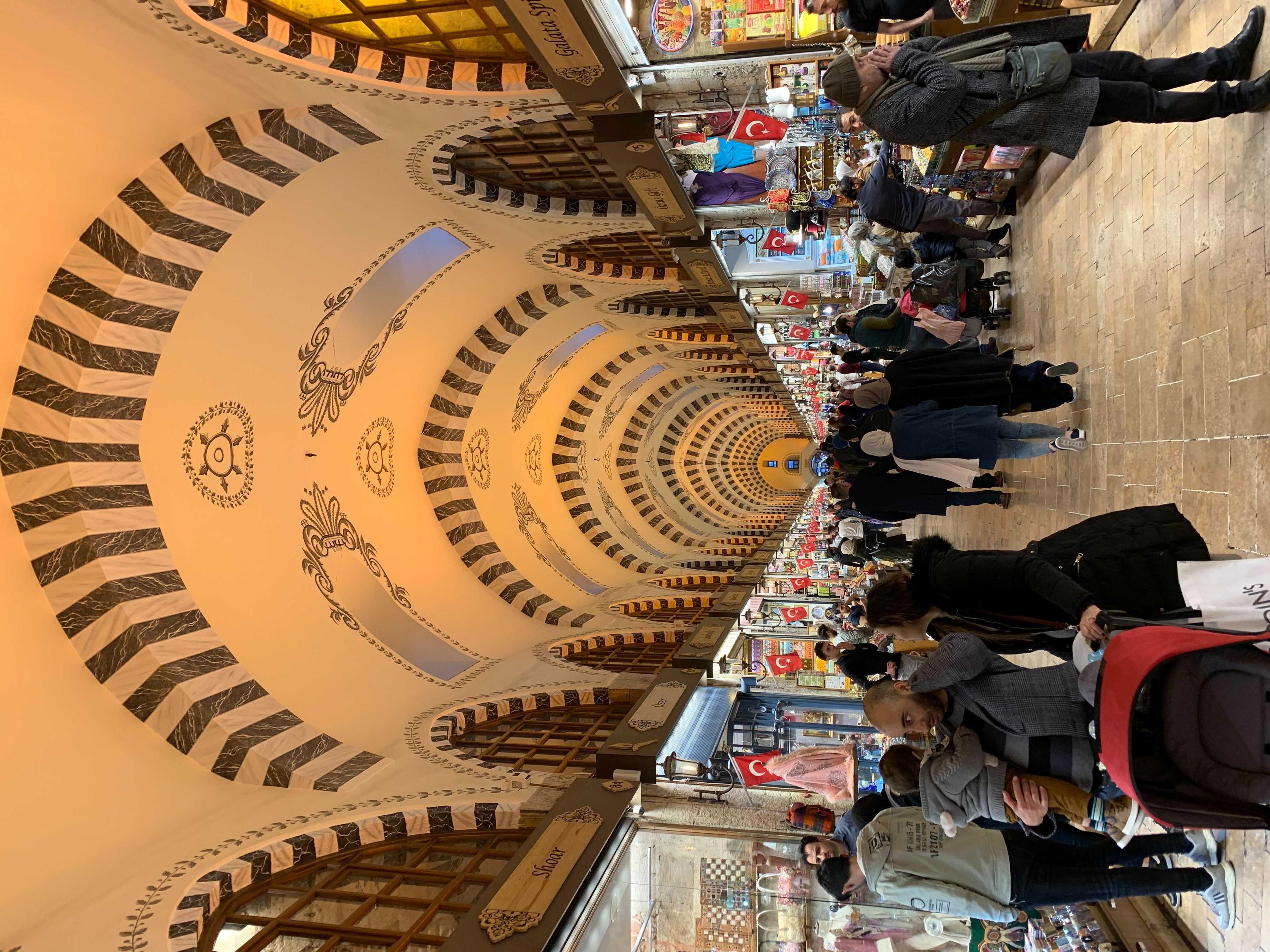 🛍️ 이집트 바자르(므스르 차르쉬쉬)