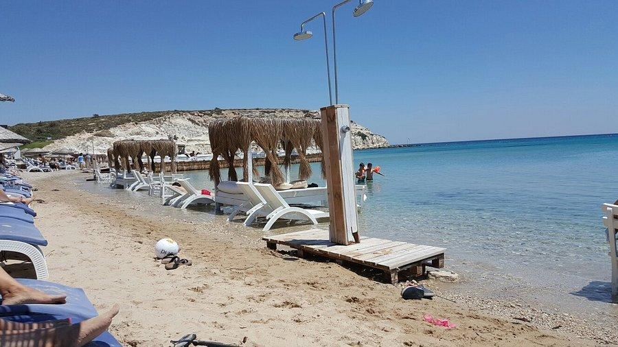 🏖️ 플라이인 비치 (Fly-Inn Beach)