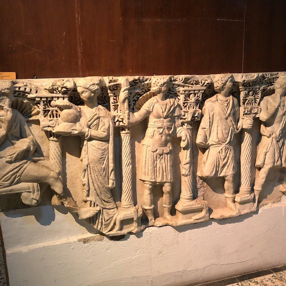 🏛️ 카라만 박물관(카라만 뮤제시)