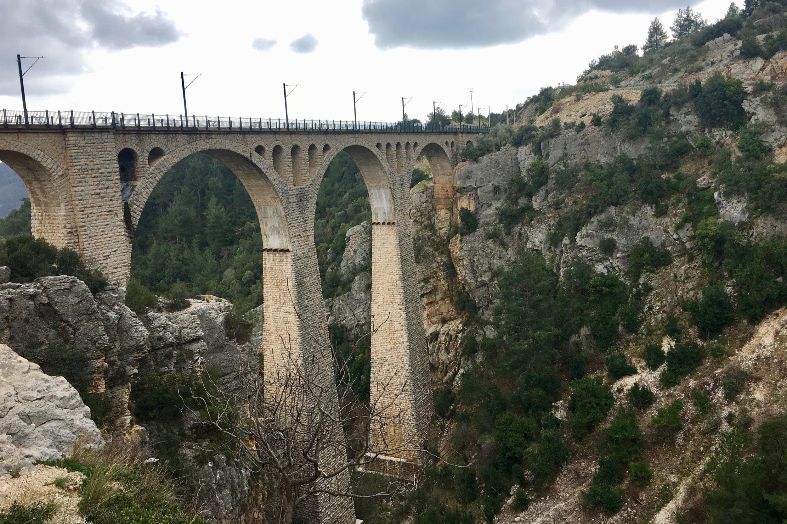 다리 북서편 전망대