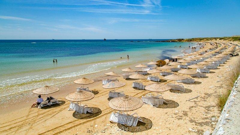 🏖️ 아야즈마 해변(아야즈마 플라지)