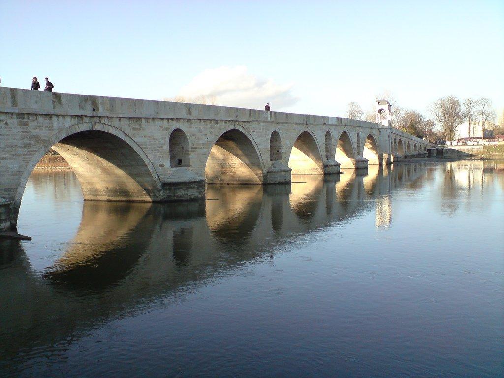 🌉 메리치 다리 (메리치 쾨프뤼쉬)