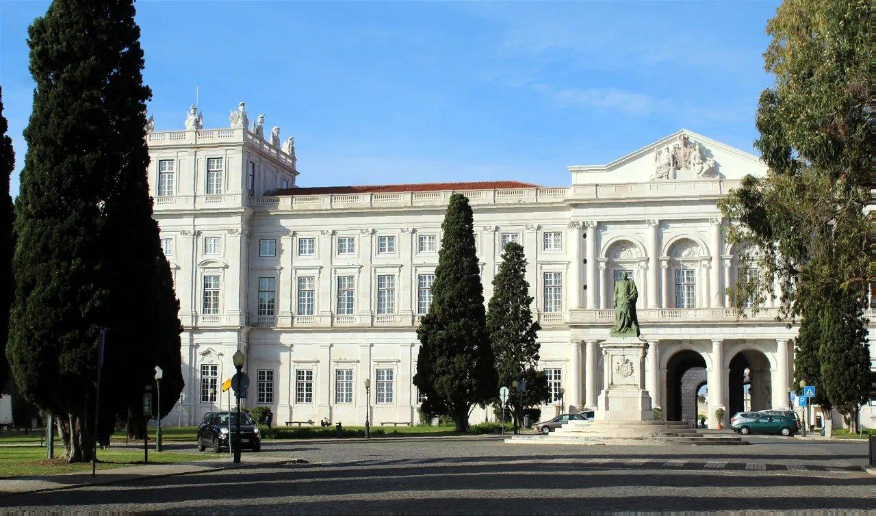 아주다 국립 왕궁 특별 전시 포스터