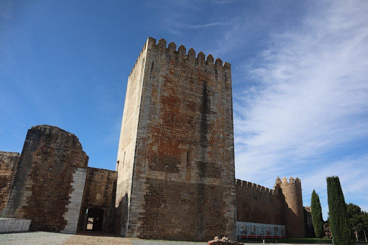 🏰 모우라 성 (Castelo de Moura)