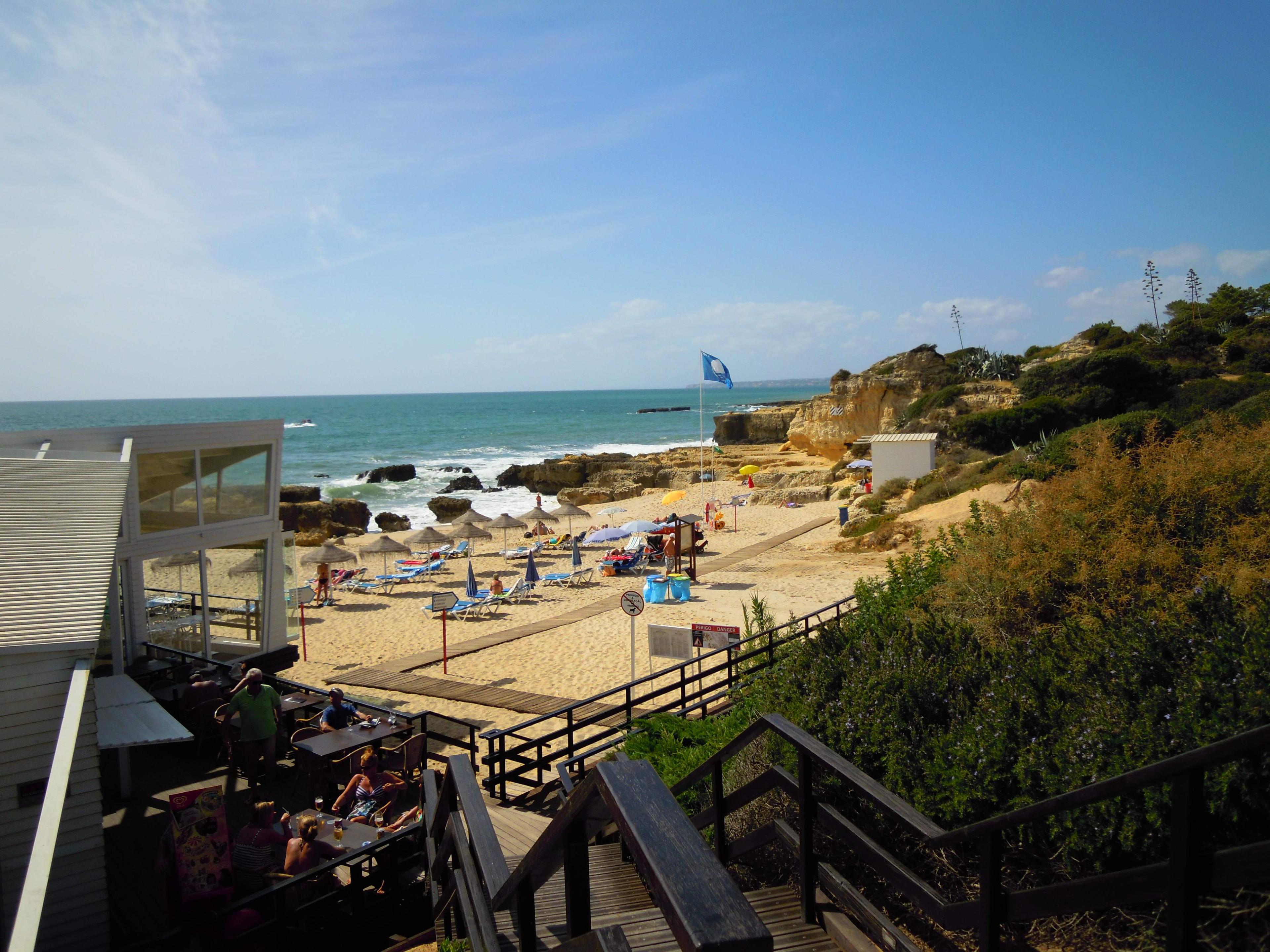 🏖️ 에바리스토 해변 (프라이아 두 이바리스투)