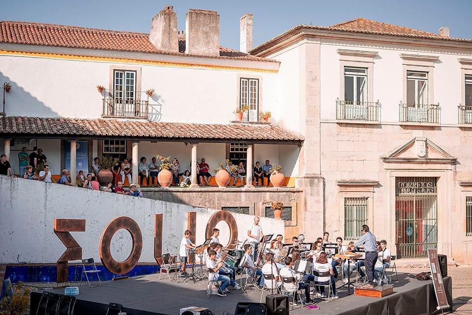 오비두스 국제 문학 페스티벌 포스터 또는 현장