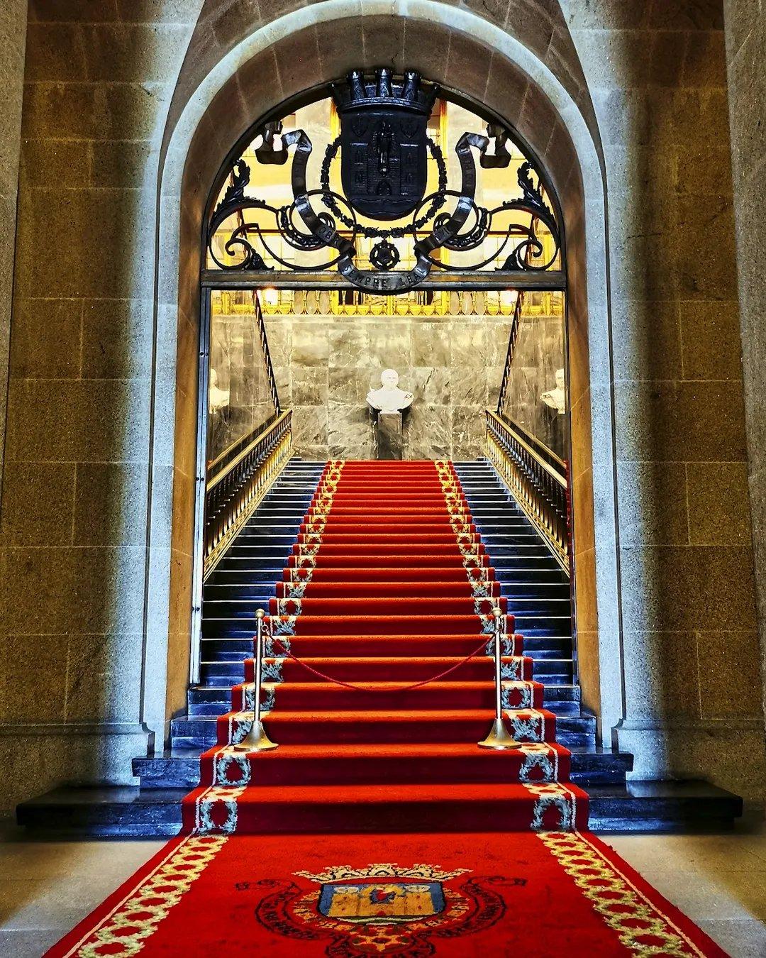 🏛️ 포르투 시청(카마라 무니시팔 두 포르투)