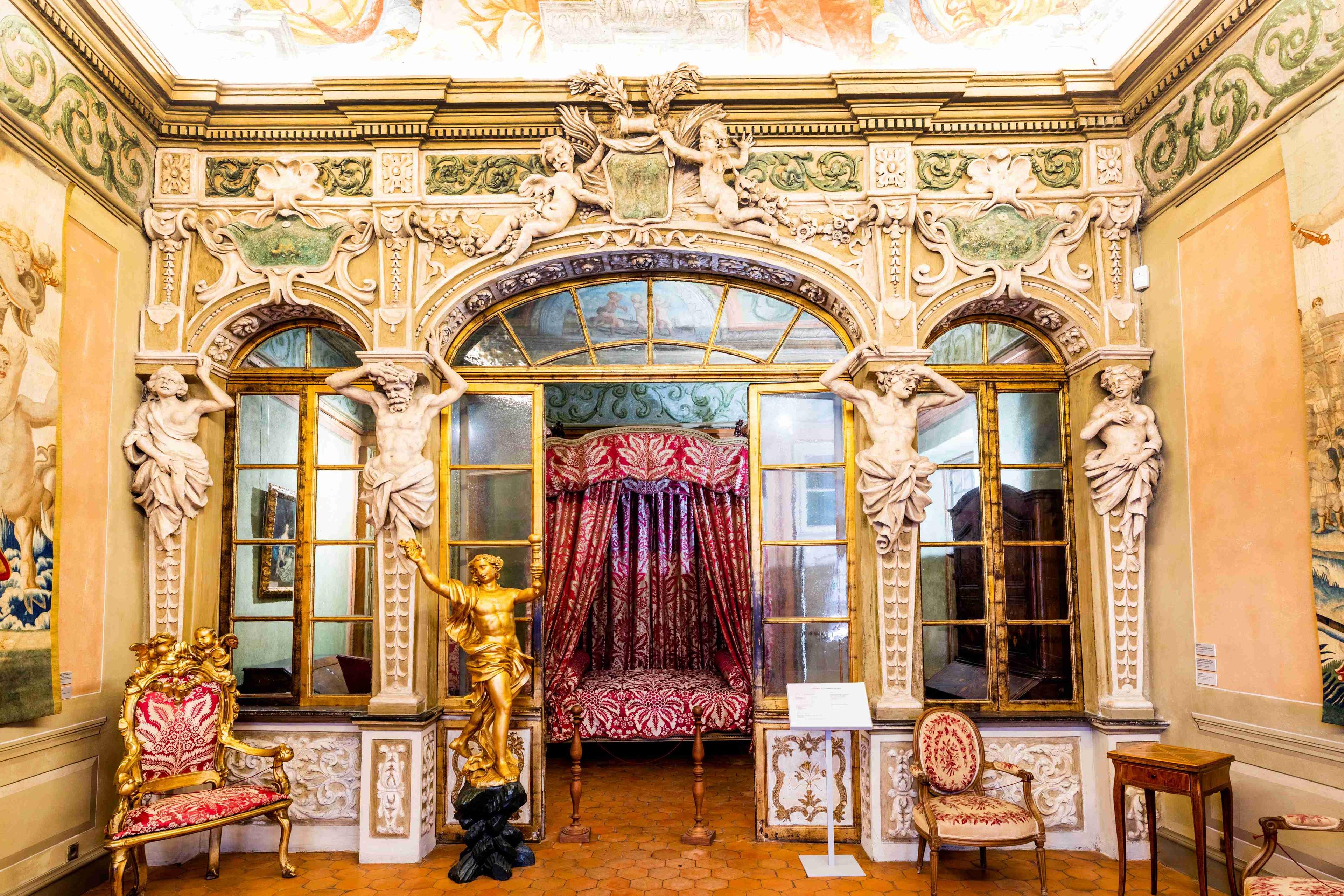 🏛️ 라스카리 궁전 박물관 (뮤제 뒤 팔레 라스카리)