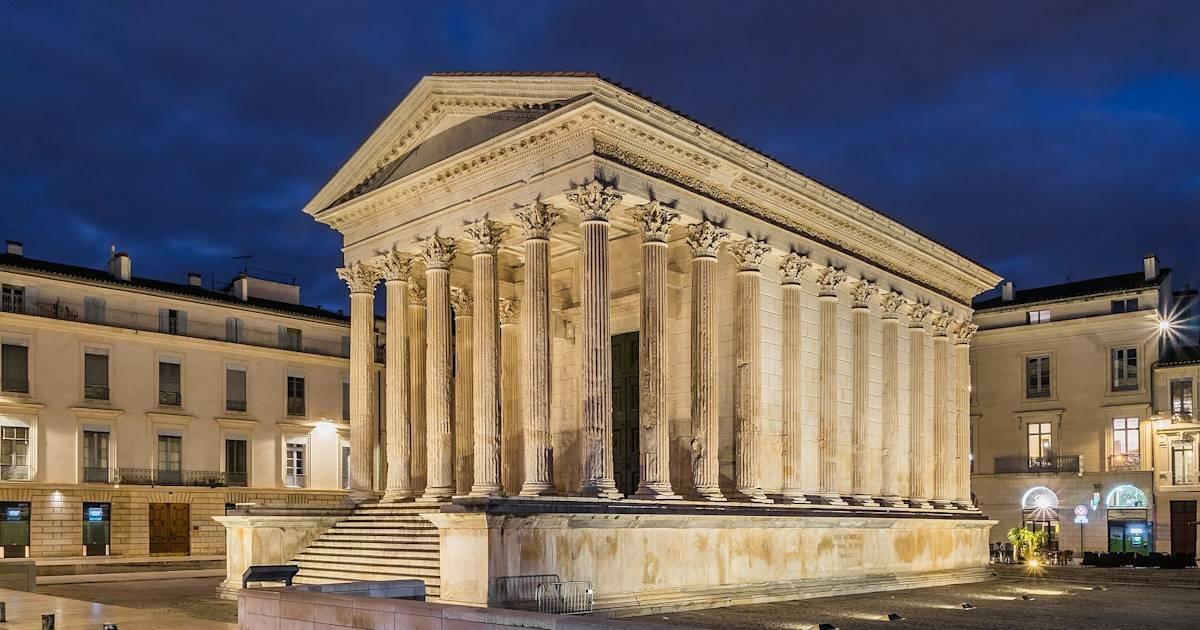 신전 상단 계단