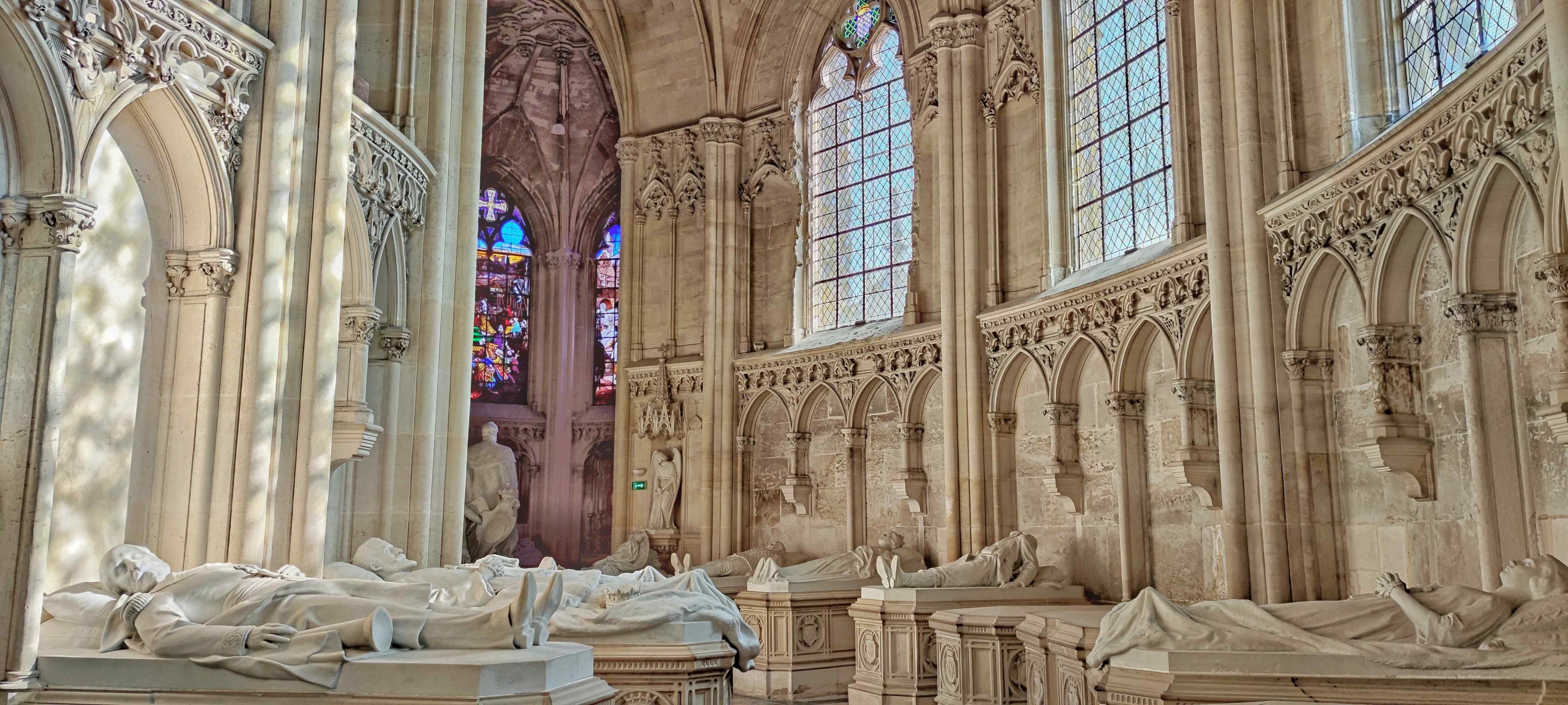 🏛️ 도멘 루아얄 드 드뢰