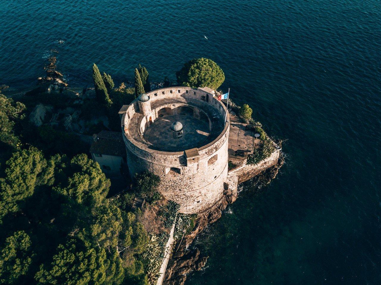 요새 타워 상부 전망대