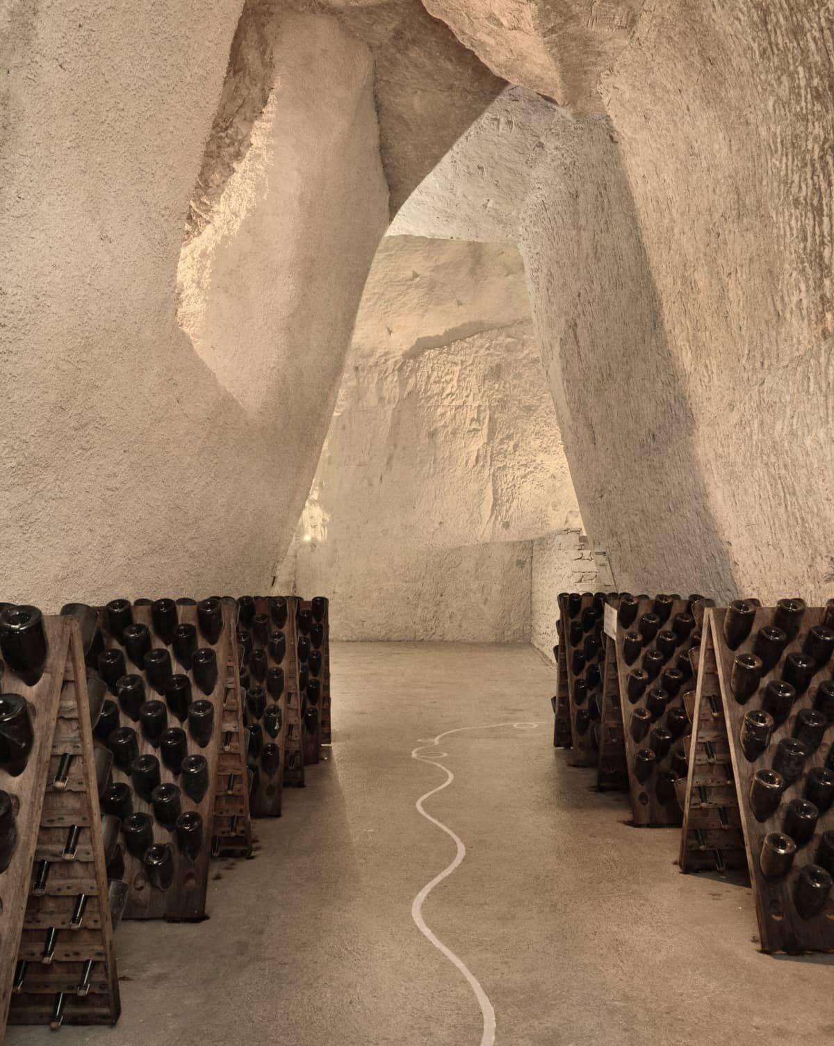 백악 지하 저장고 (크레에르) 내부