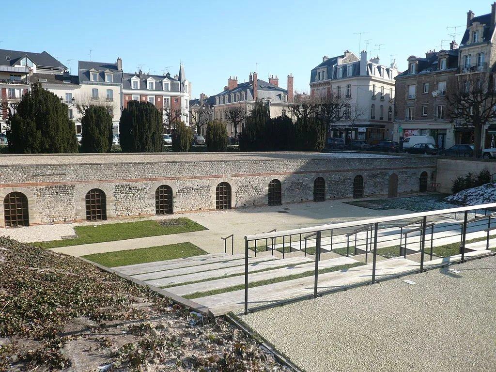 포럼 광장에서 바라본 입구