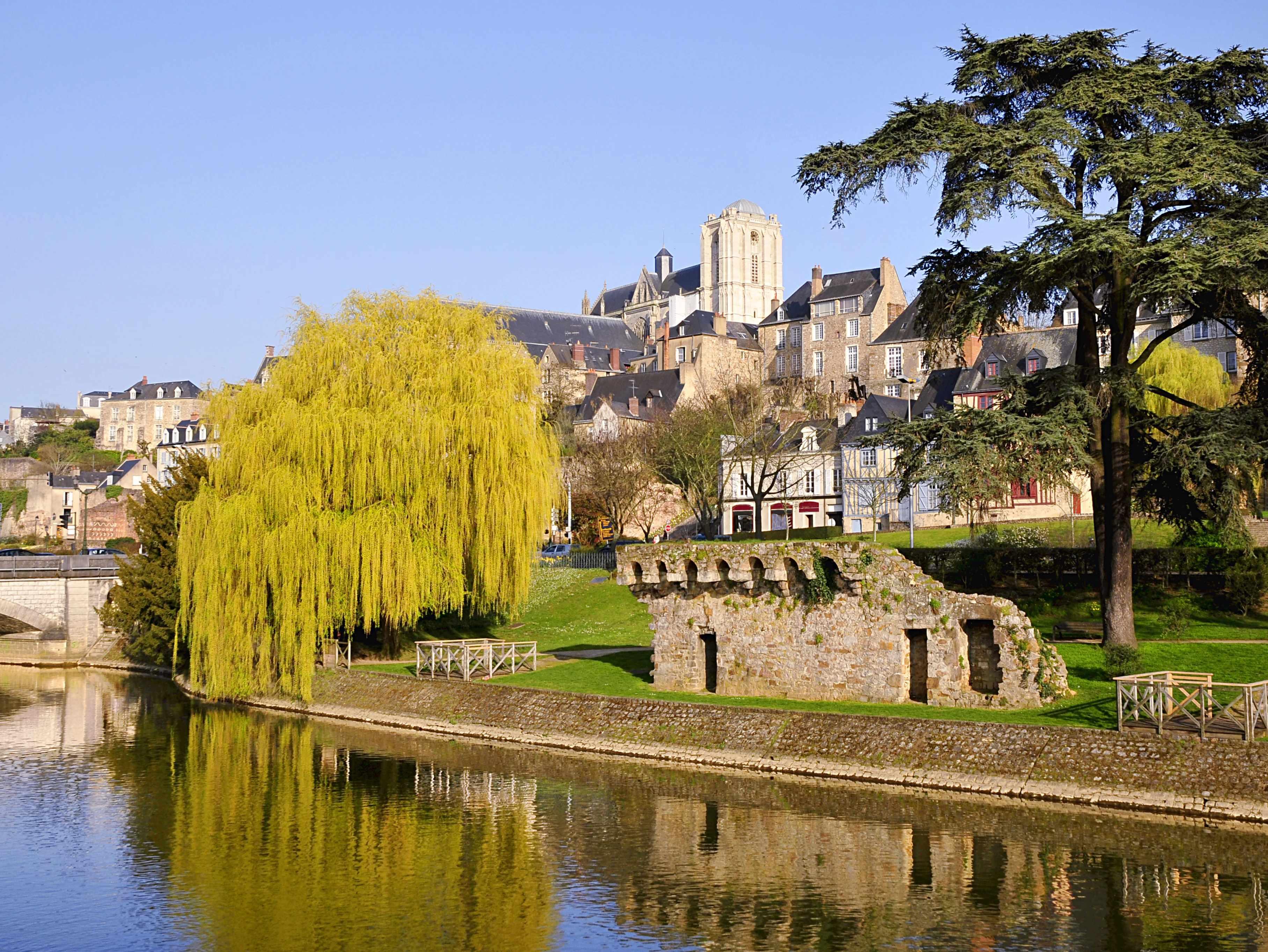 영국식 정원 연못가 (Bords du bassin du jardin anglais)