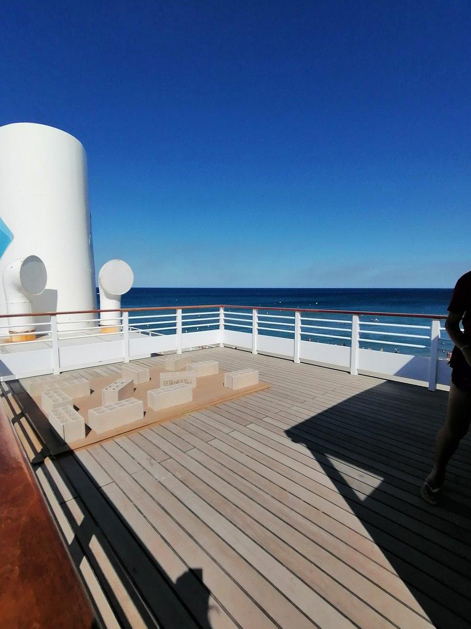 르 리디아 갑판 위