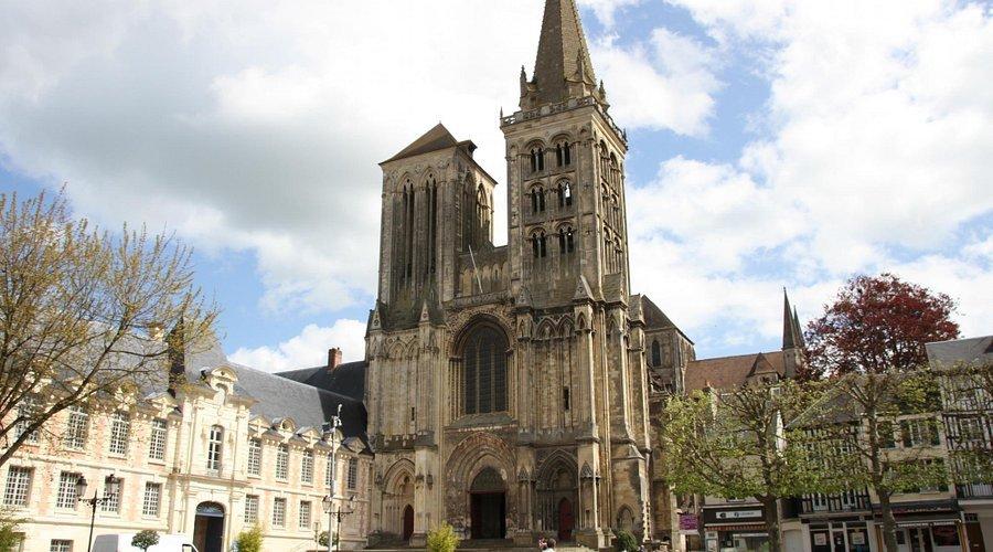 대성당 북서쪽 외관