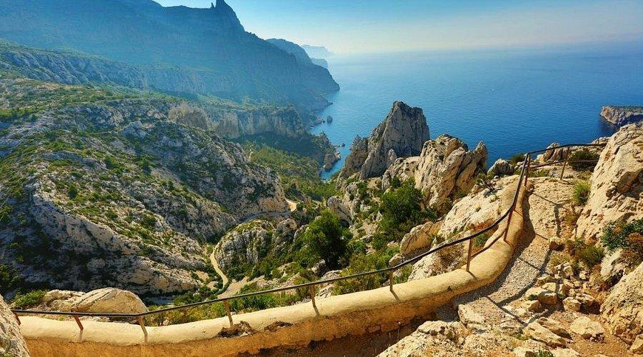 🏞️ 수지통 전망대 (벨베데르 드 수지통)