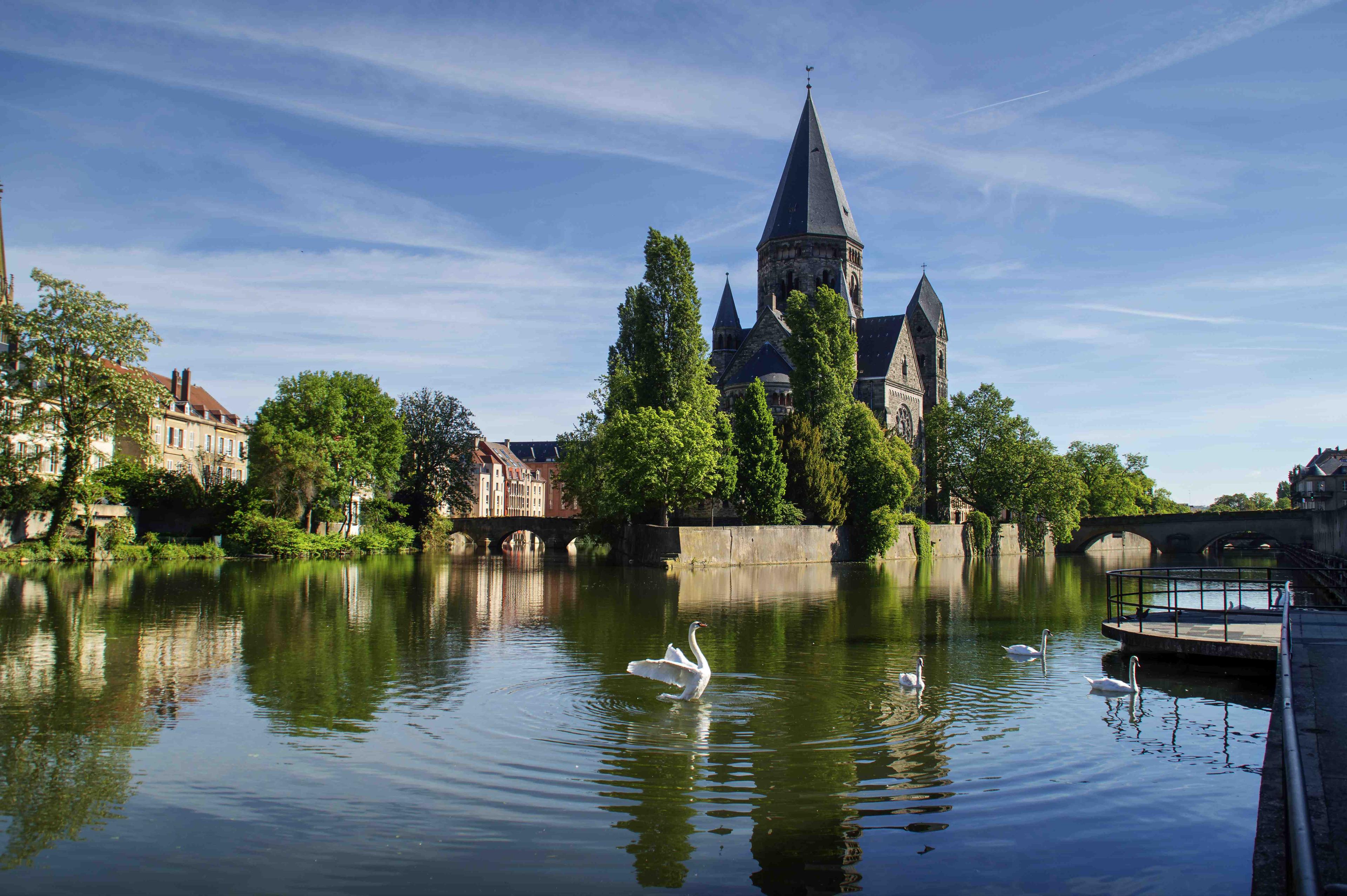 ⛪ 새 교회(탕플 뇌프)