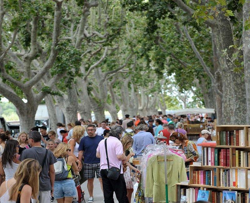 페이루 일요 벼룩시장 풍경