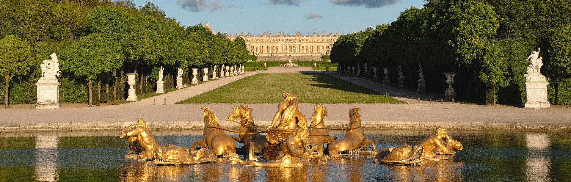 바로크 음악이 흐르는 베르사유 정원의 한적한 산책로