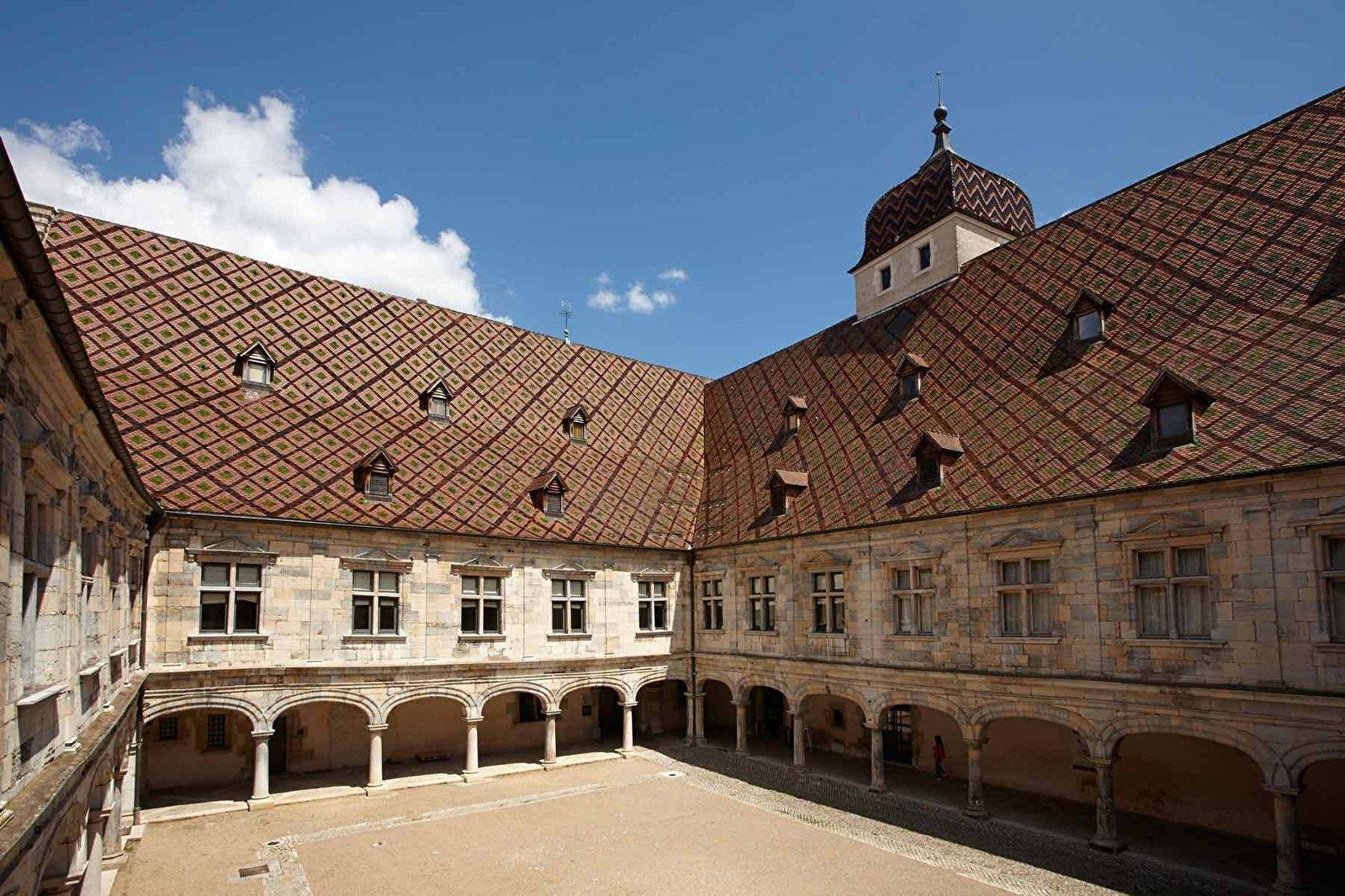 박물관 타워 정상