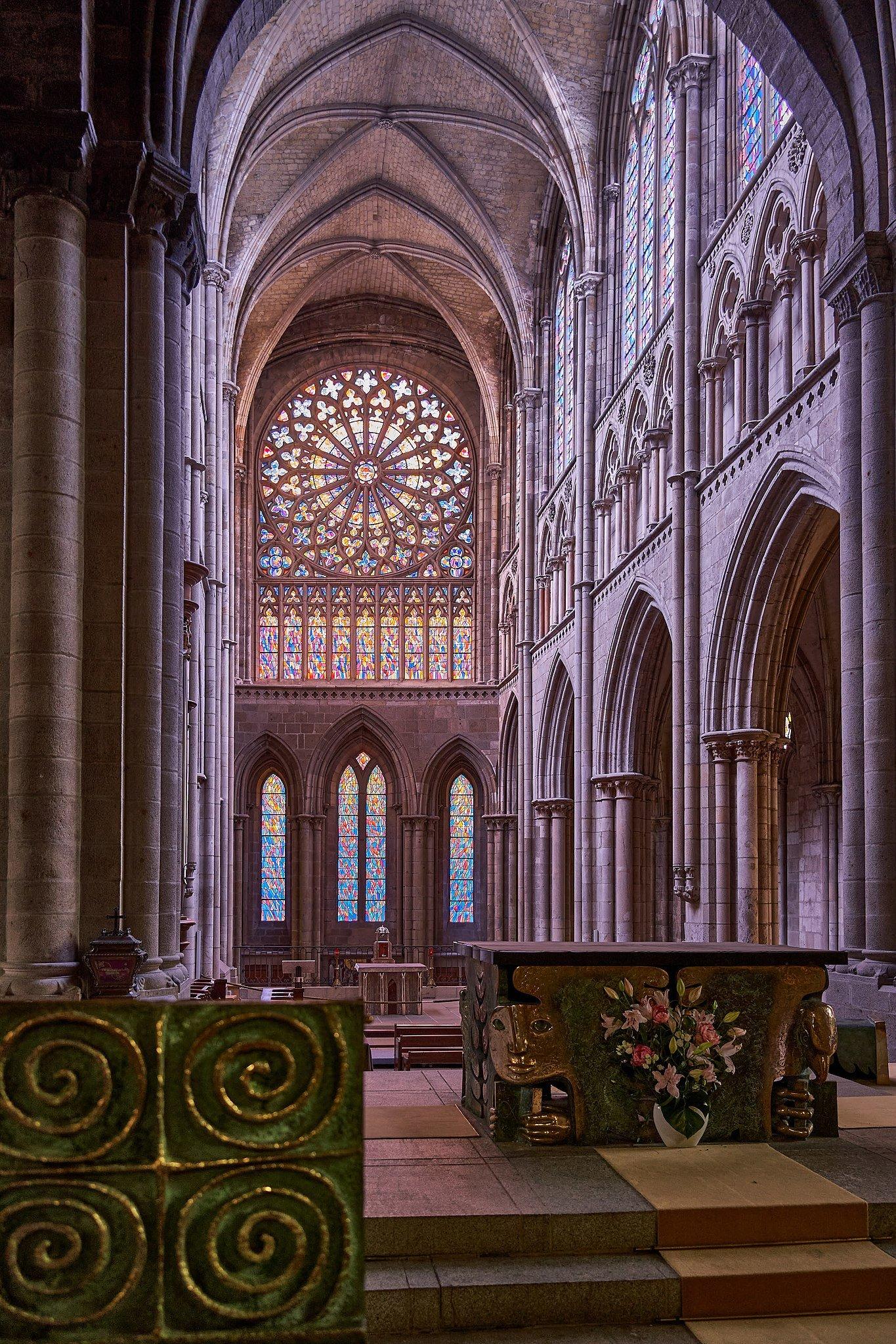 ⛪ 생뱅상 대성당(까떼드할 생뱅상 드 생말로)