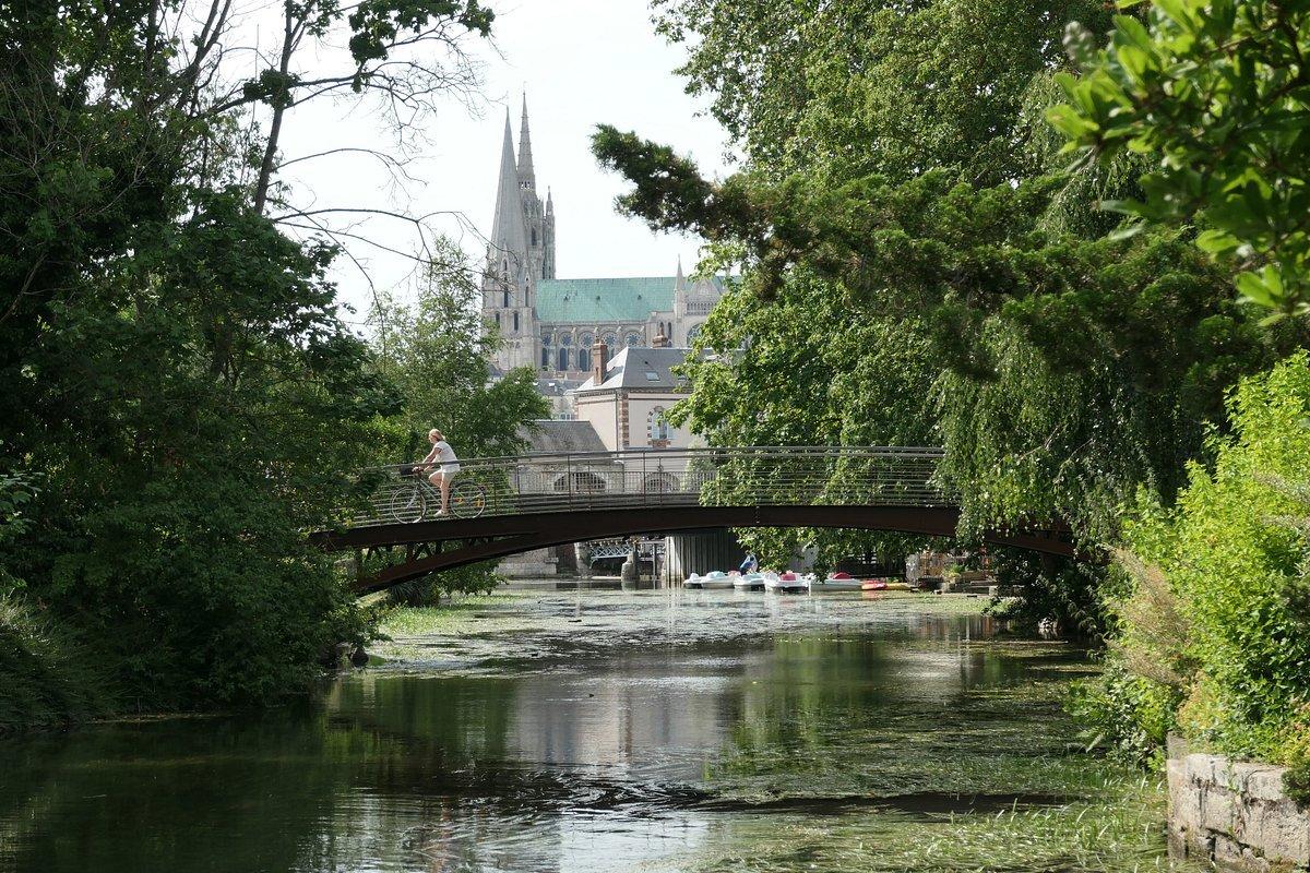 🌳 외르 강변 공원(파르크 데 보르 드 레르)