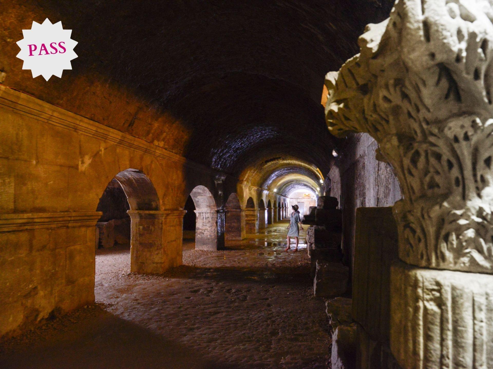 🏛️ 지하 회랑(크립토포르티크 다르르)