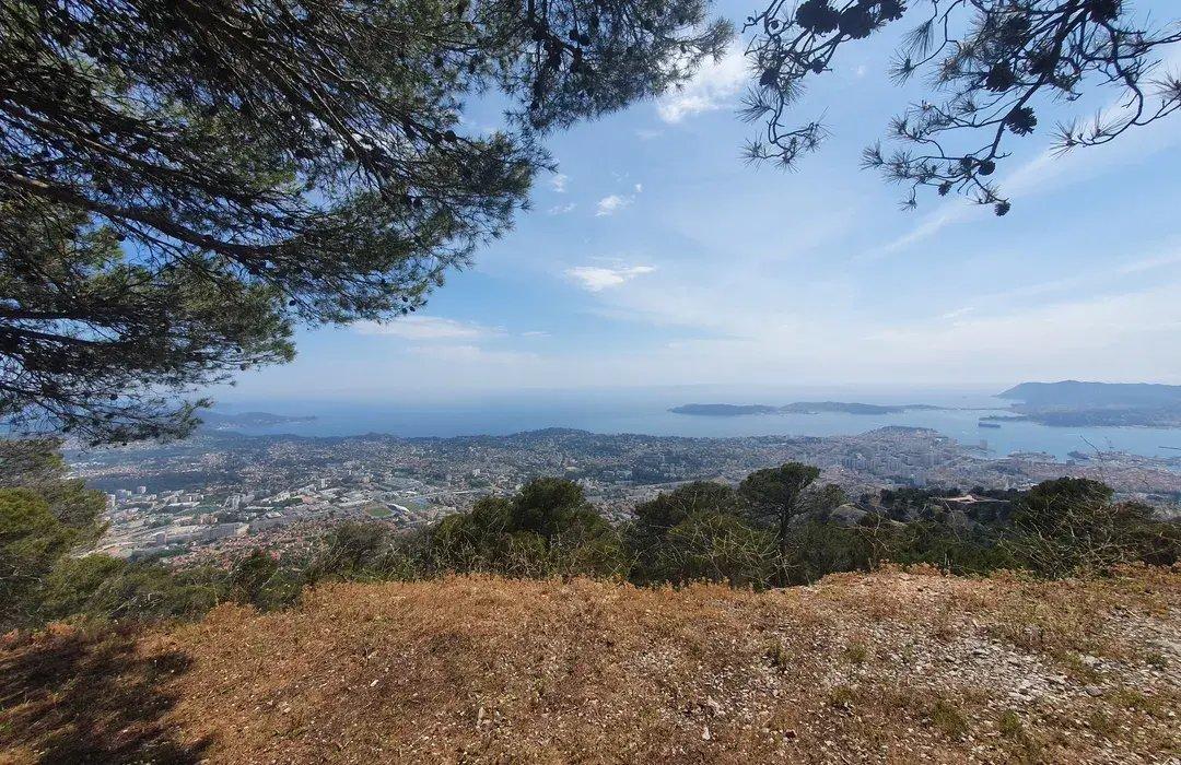 몽파롱 산책로 및 '푸앵 수블림 (Point Sublime)'