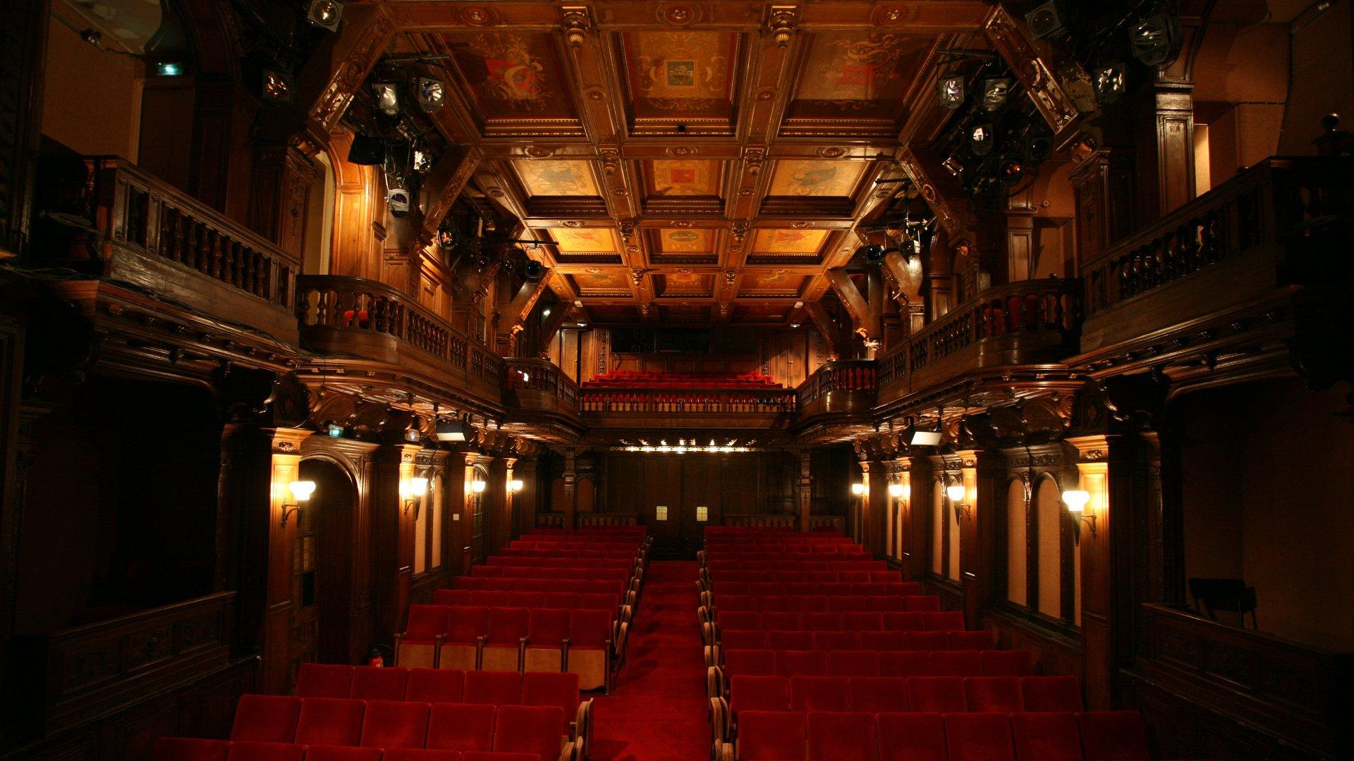 문화 유산 주간에 개방된 라늘라그 극장 내부