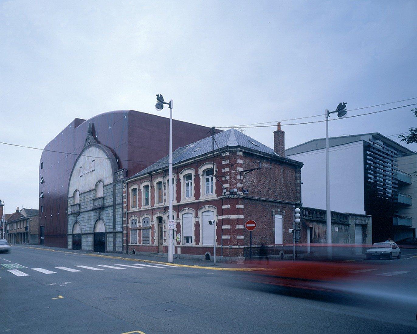 🎭 르 테아트르 르 팔라스