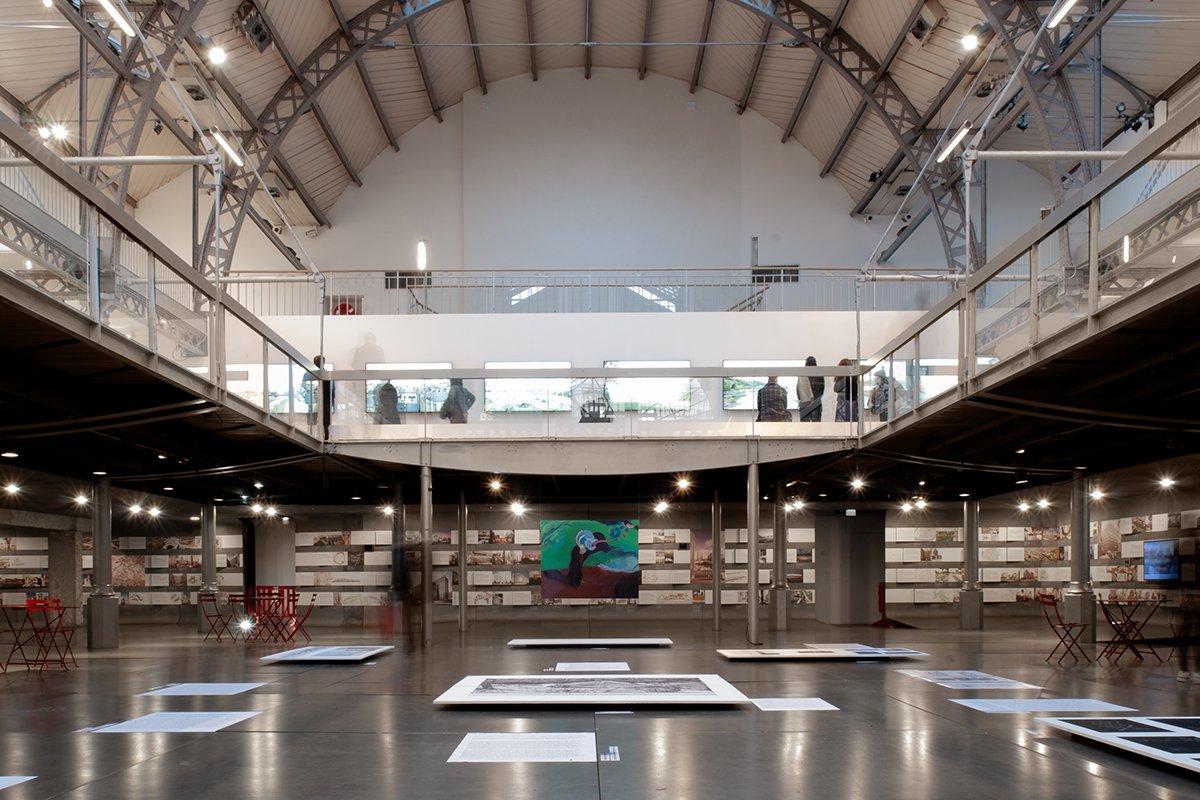 파빌리온 드 라스날 특별 전시 포스터