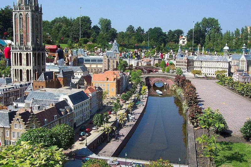 🏞️ 마두로담 (Madurodam)