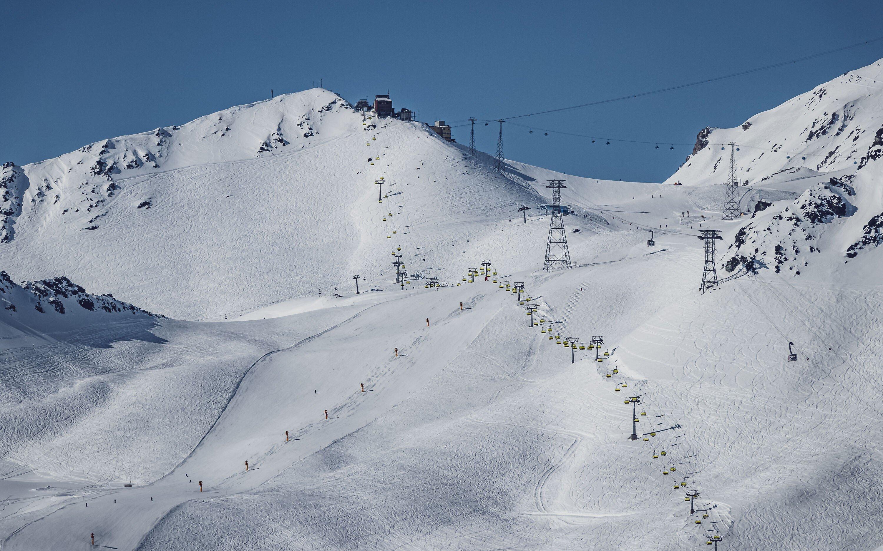 다양한 슬로프 구간 (특히 숲길 코스)