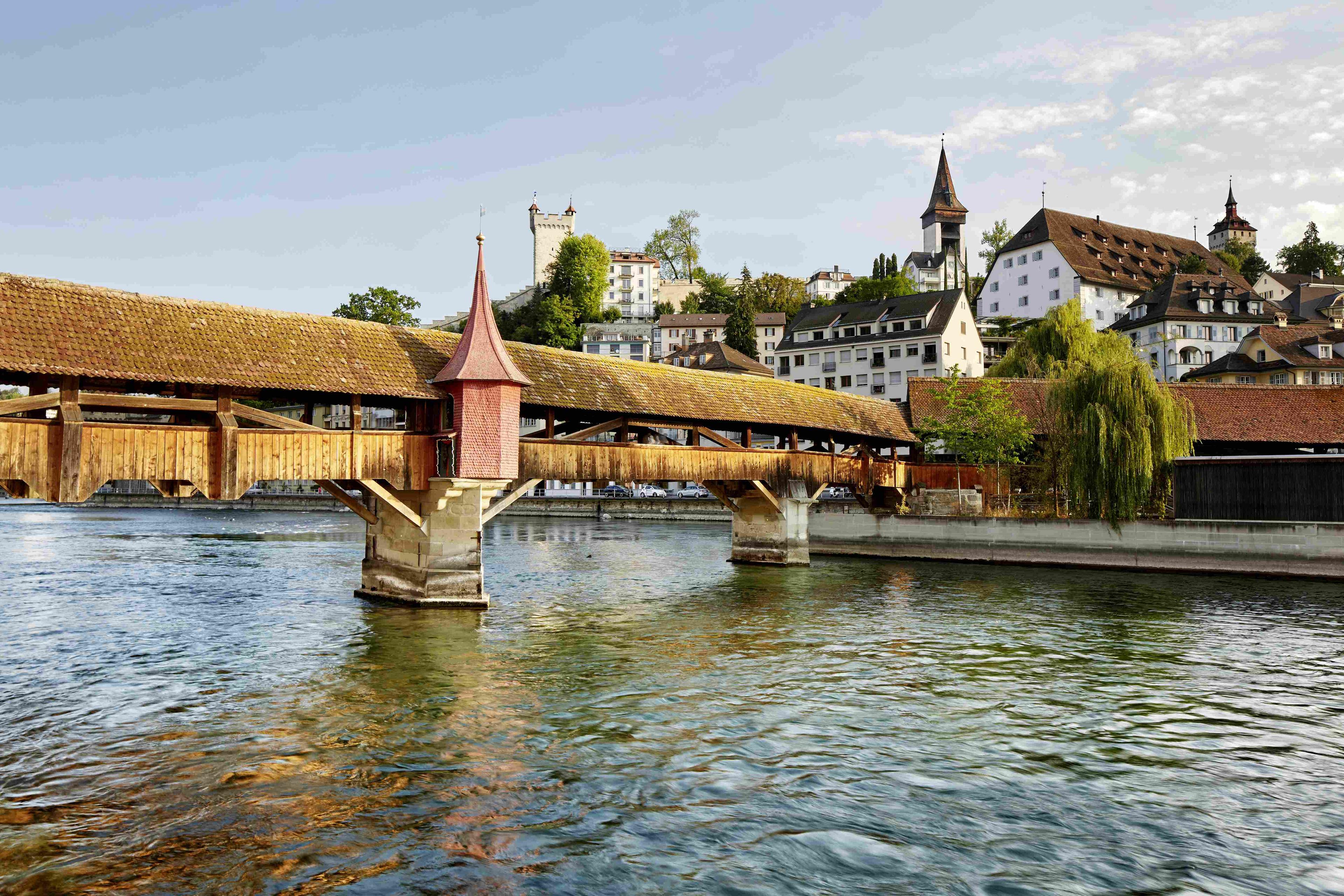 🌉 슈프로이어교