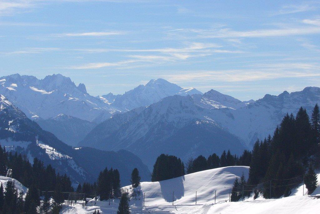 브레테(Bretaye) 스키 지역 정상