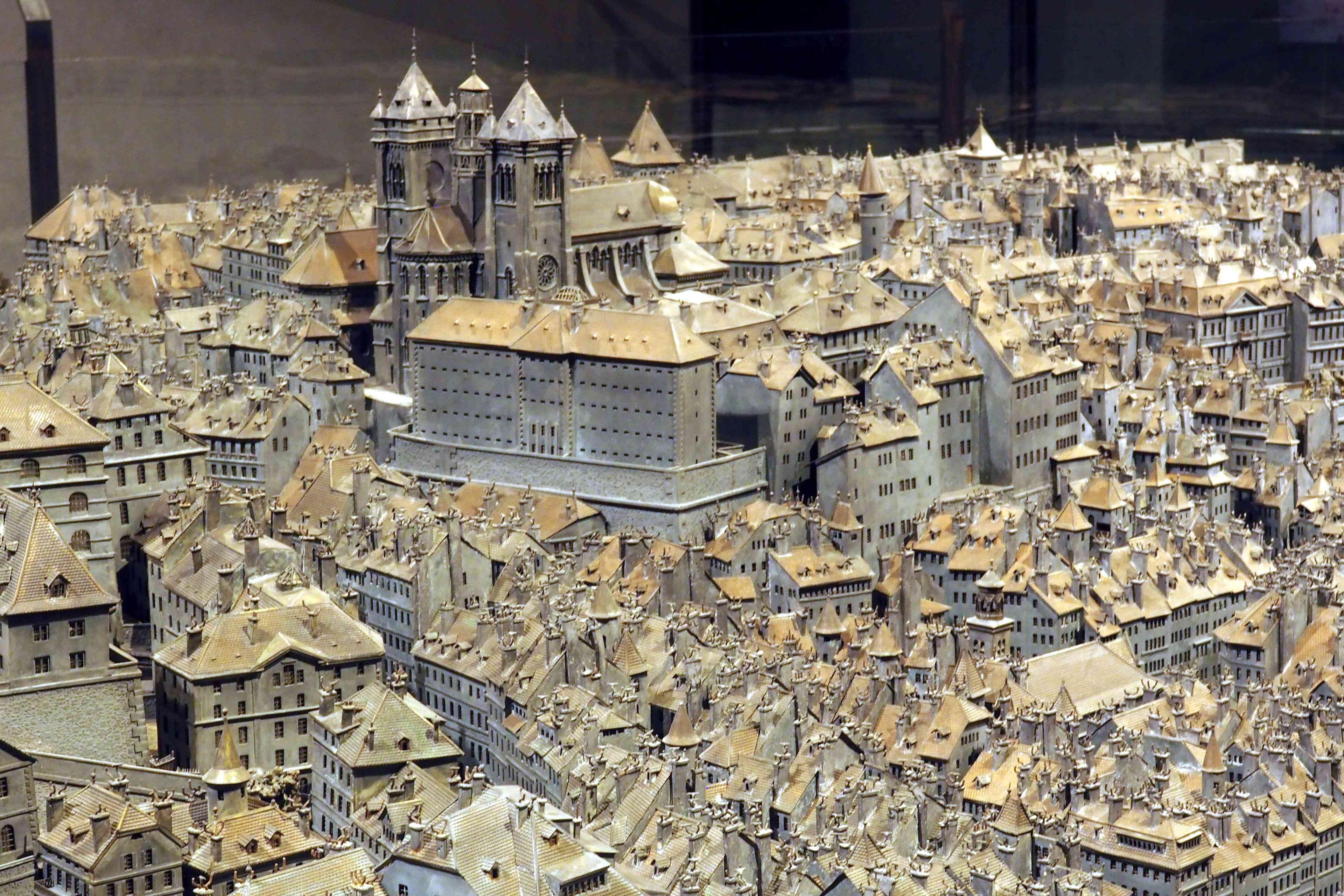 를리프 마냉 (Relief Magnin) 도시 모형 앞
