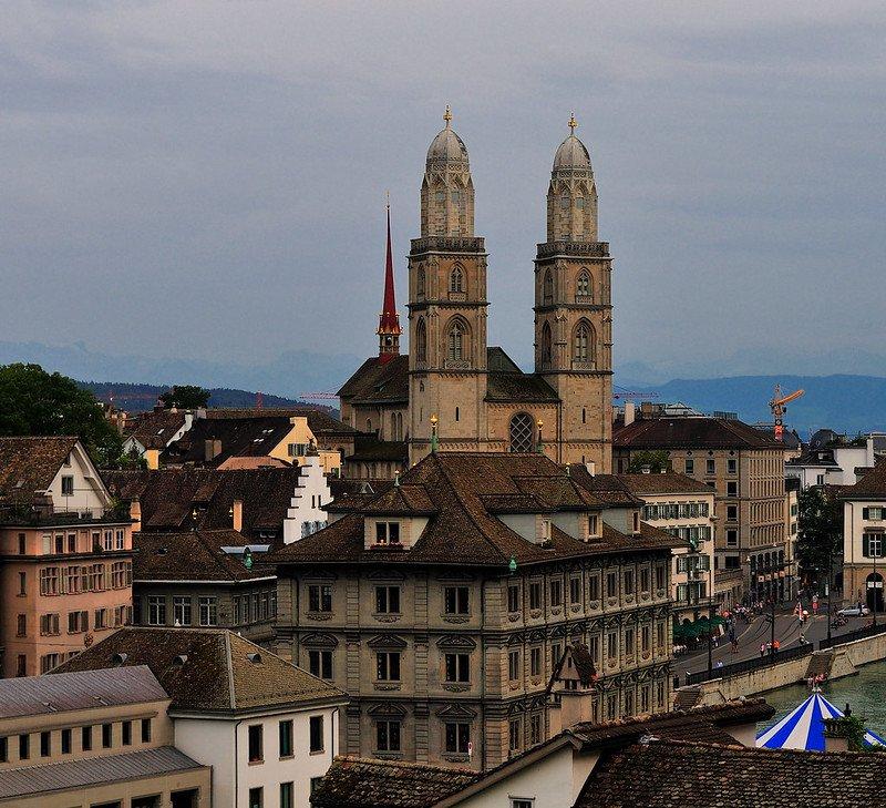 린덴호프 (Lindenhof) 언덕