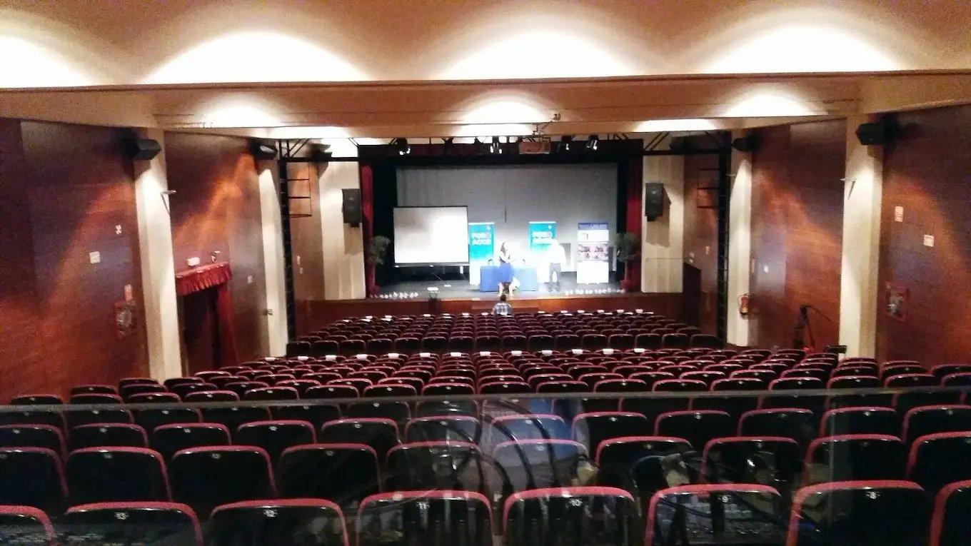 🏛️ 네르하 빌라 문화센터