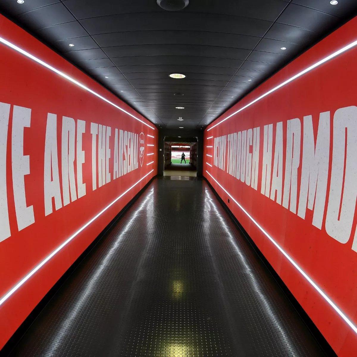 선수 입장 터널 및 피치 사이드