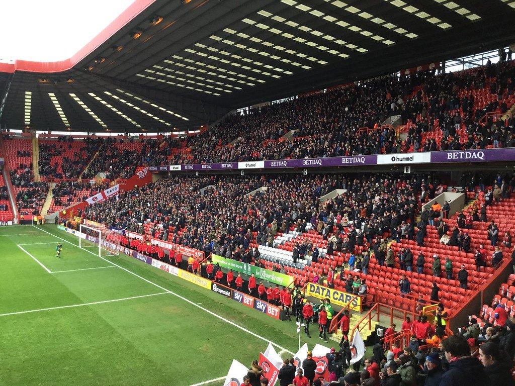 커버드 엔드 (Covered End) 스탠드