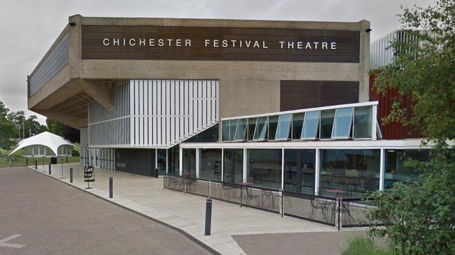 🎭 치체스터 페스티벌 시어터 (Chichester Festival Theatre)