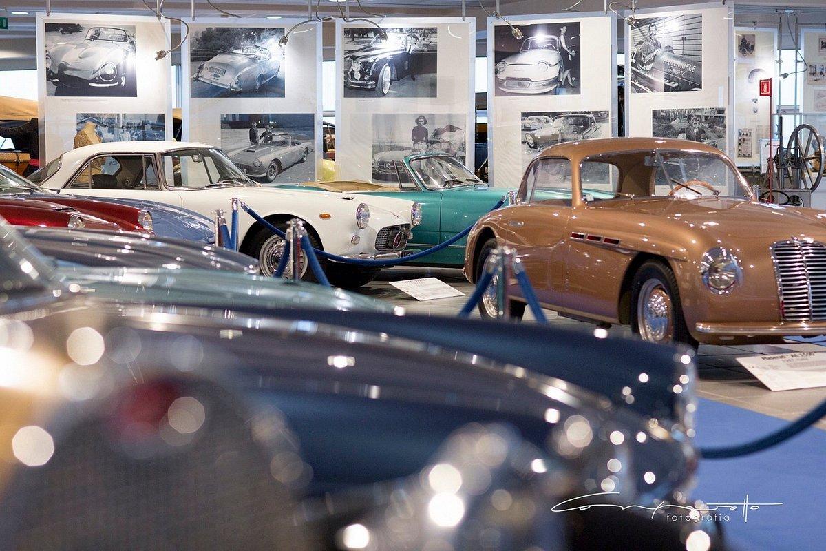 🏛️ 니콜리스 박물관