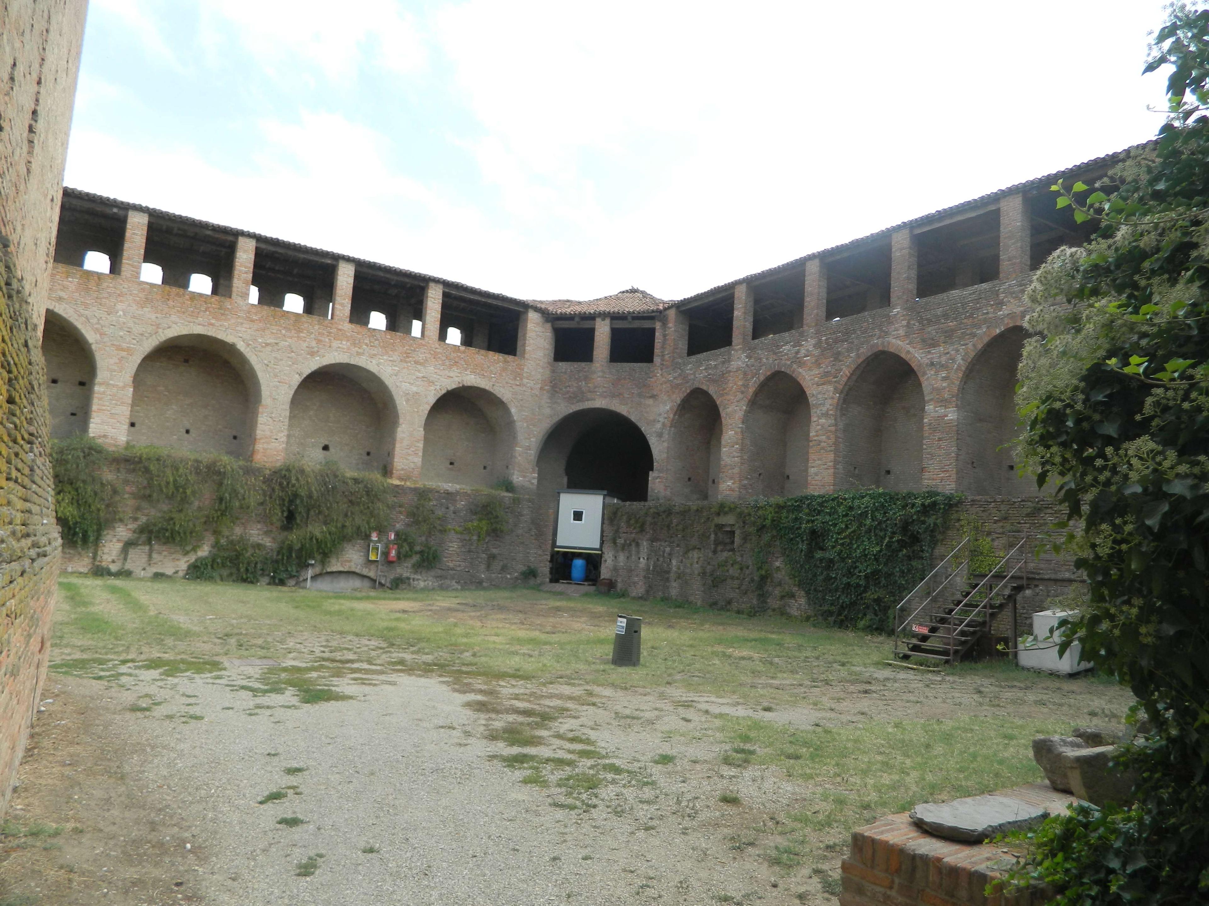 내부 안뜰(Cortile)