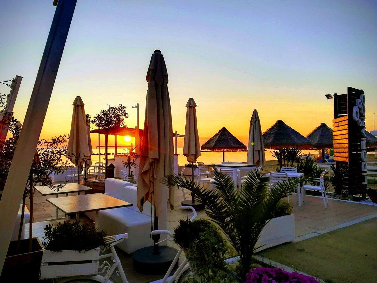 선셋 타임 바다 전망